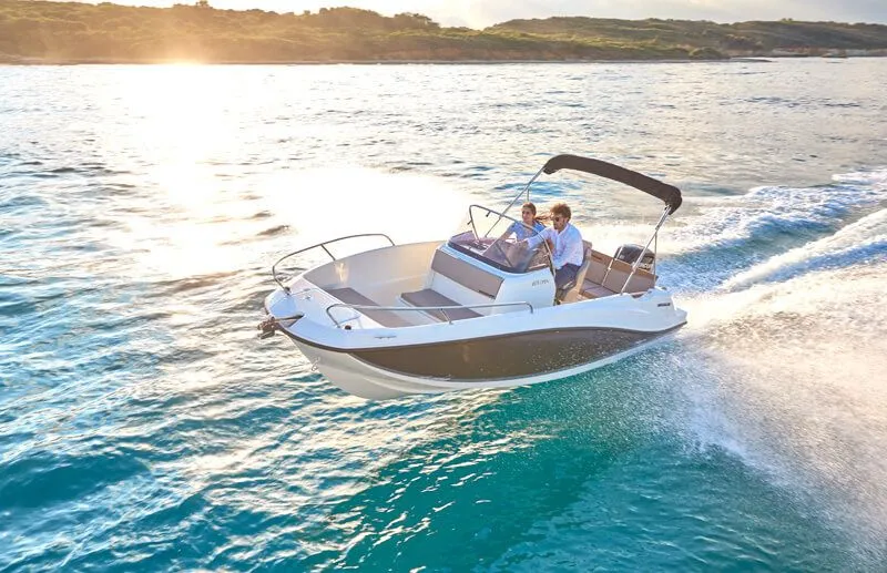 Athabasca Charter Boat