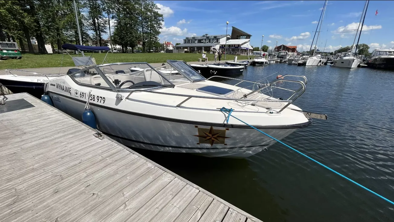 Charter a 6.33m Quicksilver Activ 645 in Gizycko