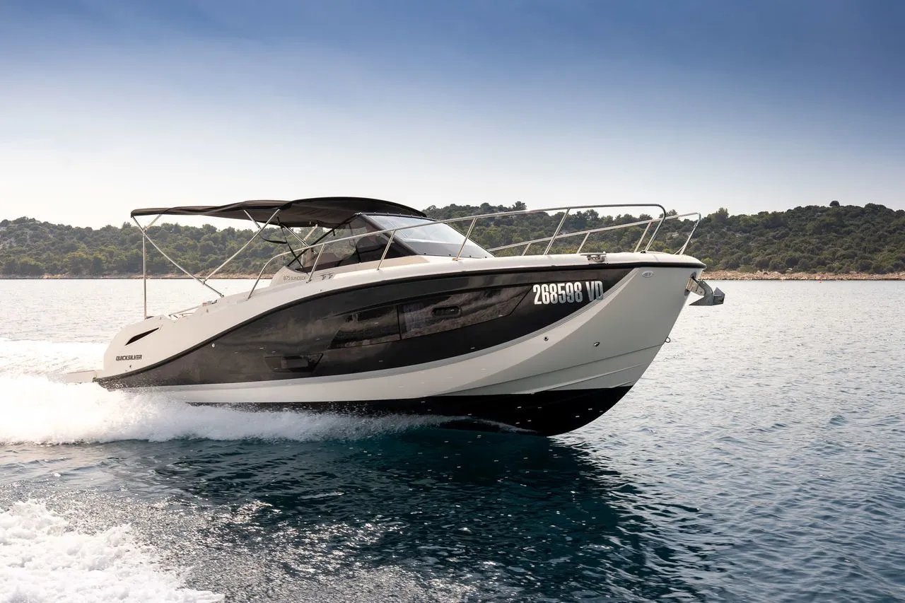 8.06m Tribunj Motor Boat Hire