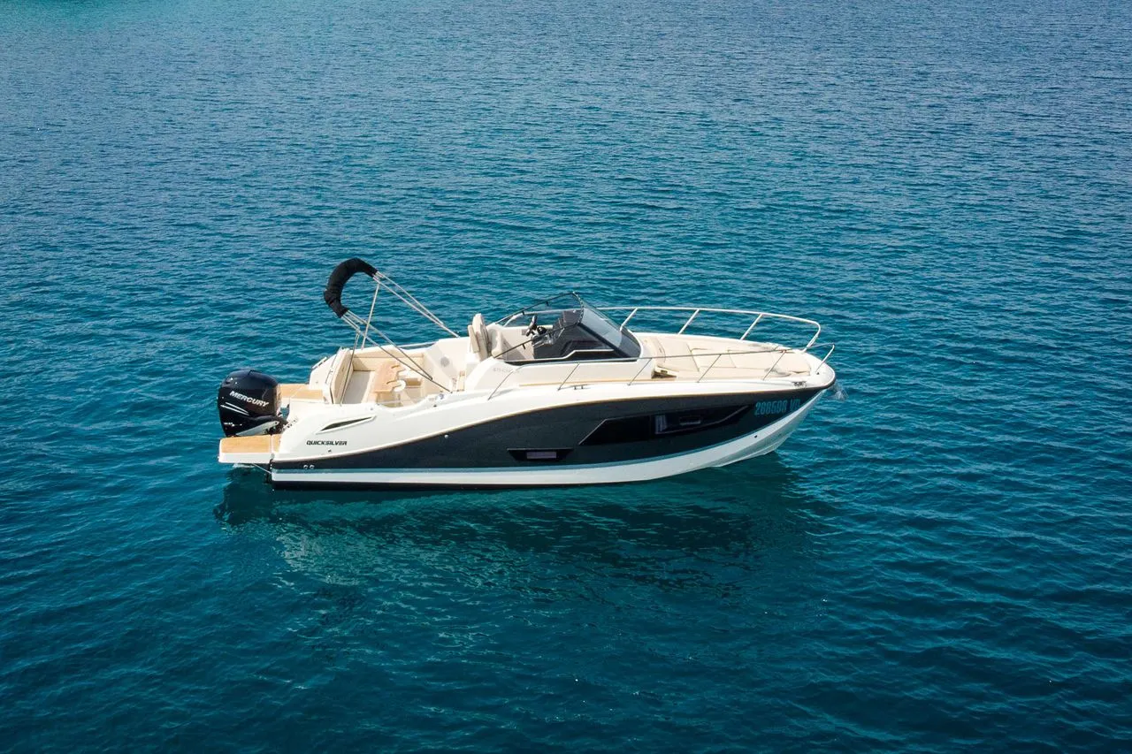 Summer Dream Charter Boat