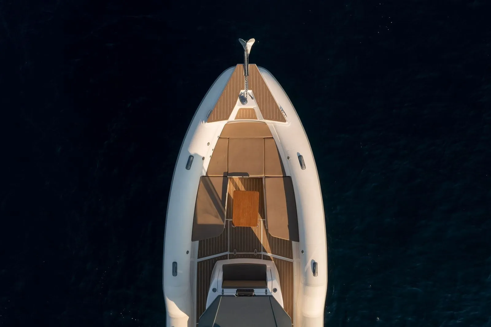 12m Lavrion Rafnar 1200 T-Top Motor Boat Hire
