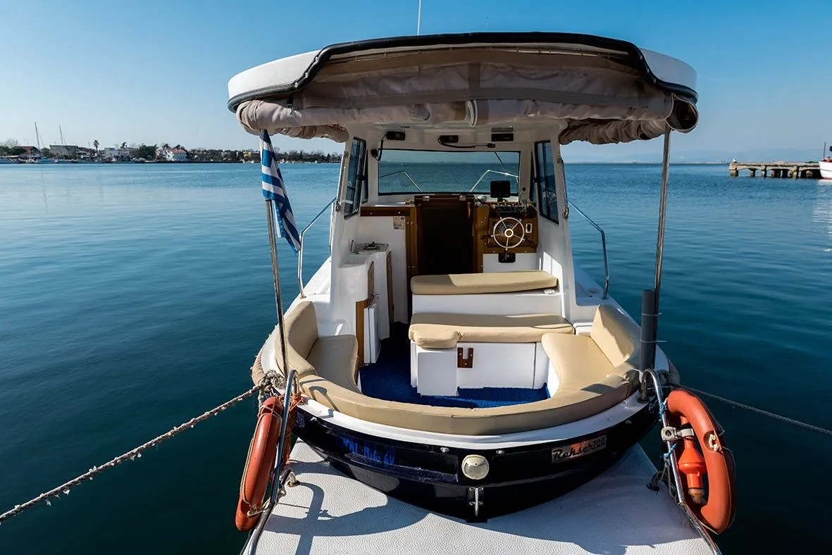 Charter a 7.1m Boat in Keramoti