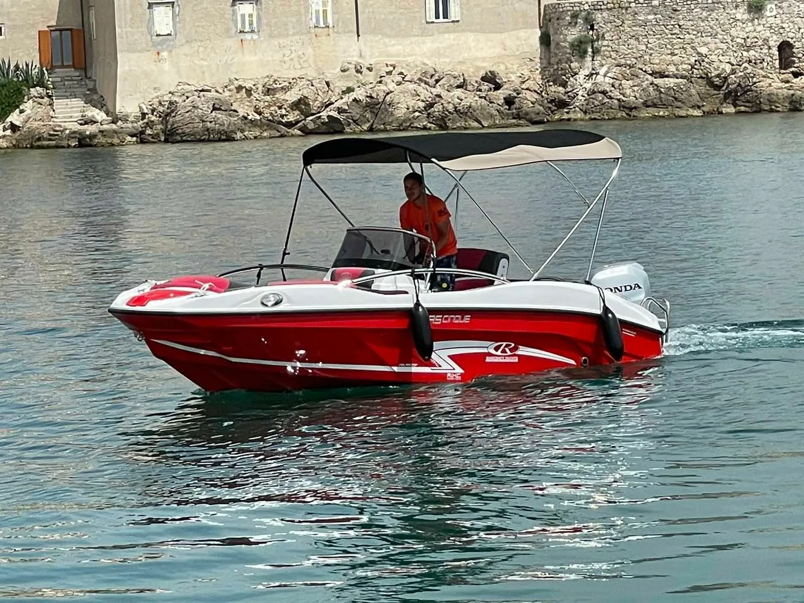 Rent a 5.05m Rancraft RS 5 Motor Boat in Krk