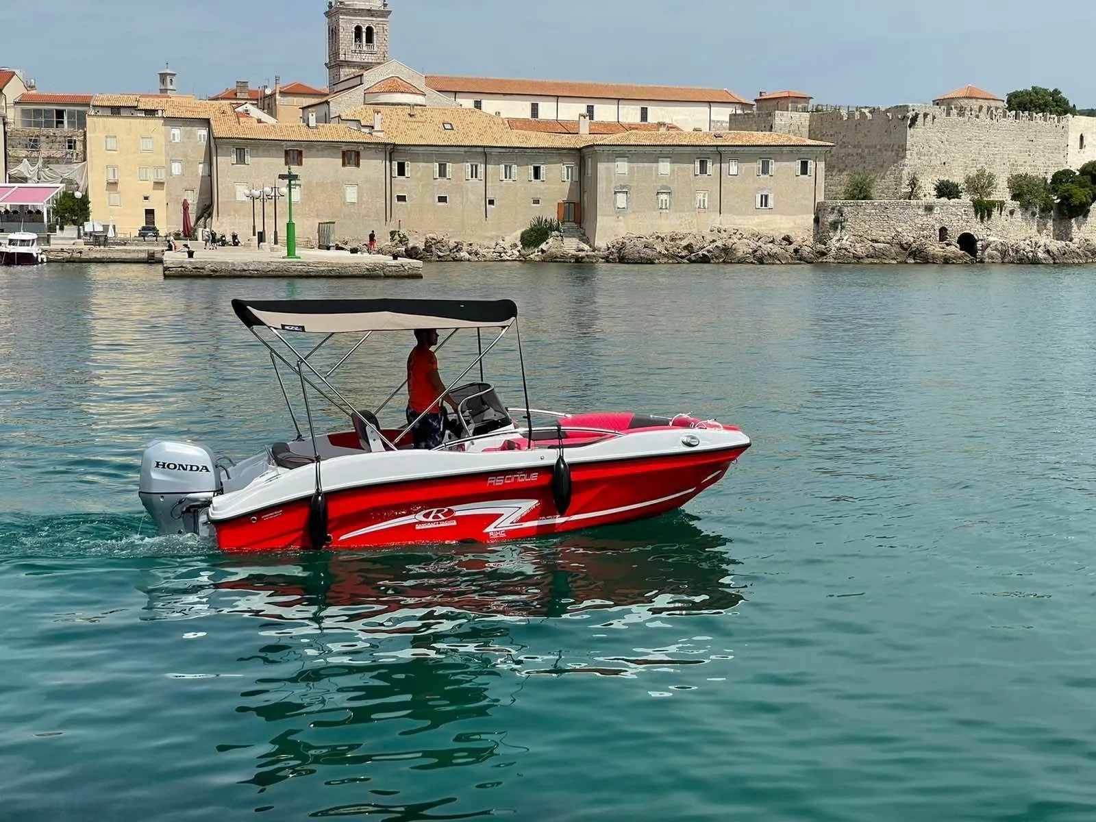 Rent a 5.05m Rancraft RS 5 Motor Boat in Krk