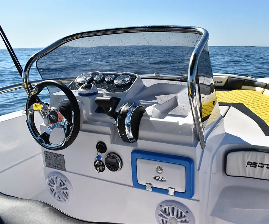 5m Rovinj Motor Boat Rancraft RS 5 Hire