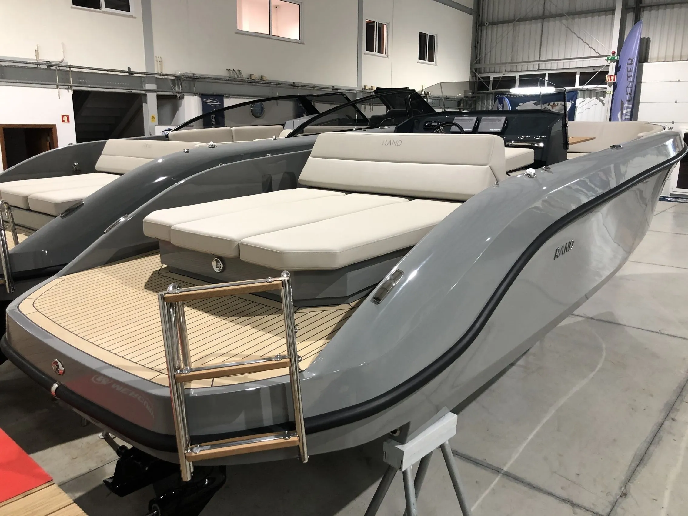 Explore Setúbal on a 7.44m Rand 24 Motor Boat Rental