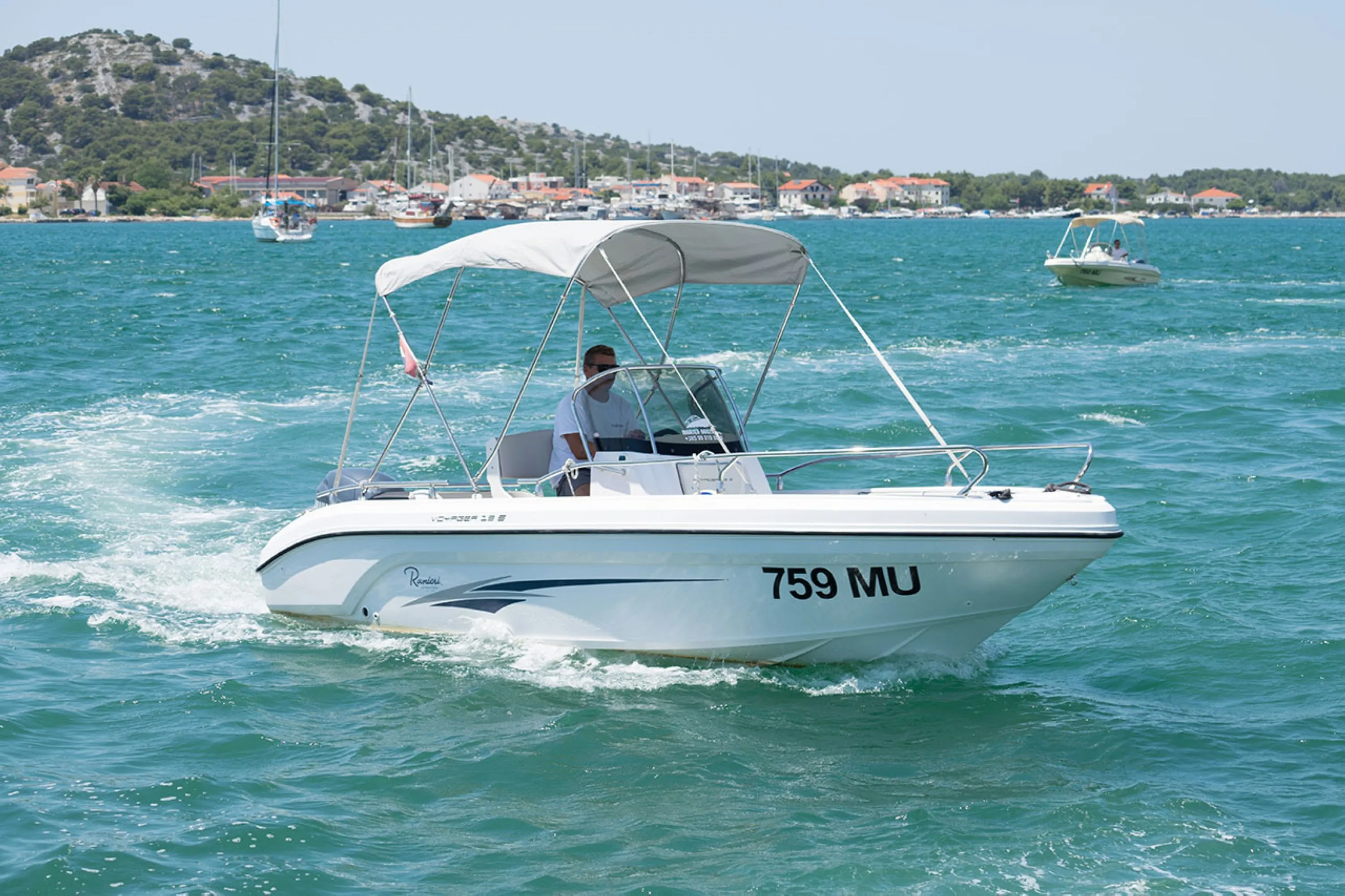 Explore Murter on a 5.65m Rental Motor Boat