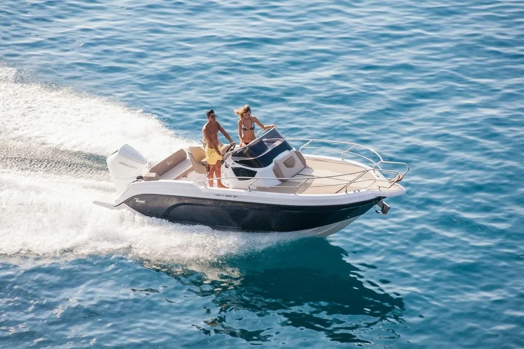 Next 220 Charter Boat