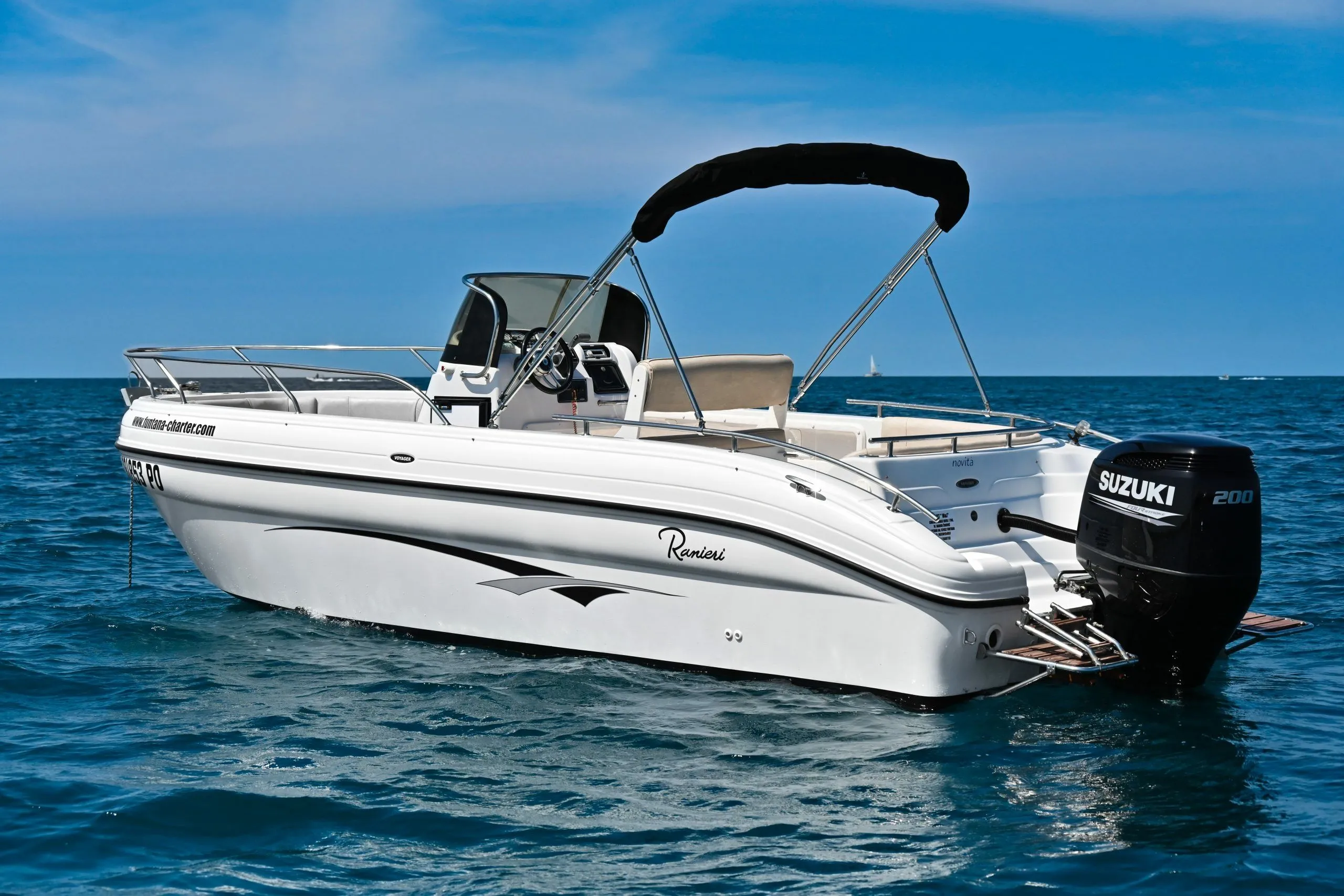 Charter a 7.1m Boat in Funtana