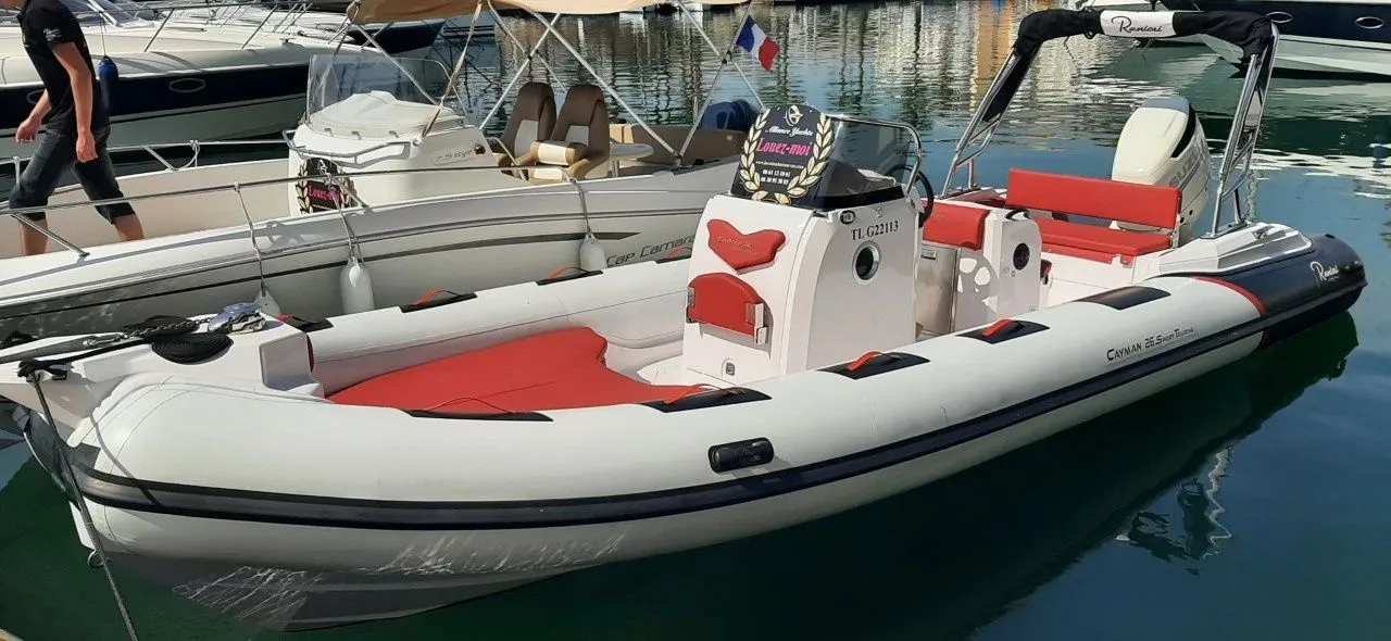 Frejus Kiralık Ranieri 26 Cayman 7.8m Motorlu Tekne