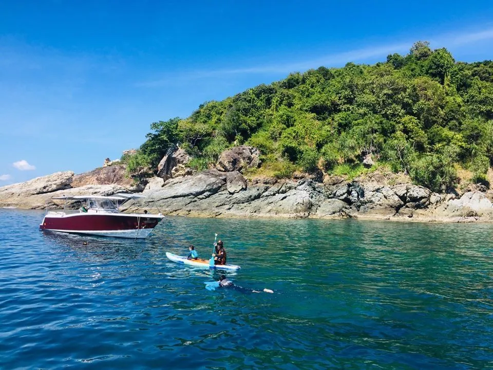 11.85m Chang Wat Phuket Motor Yacht Hire