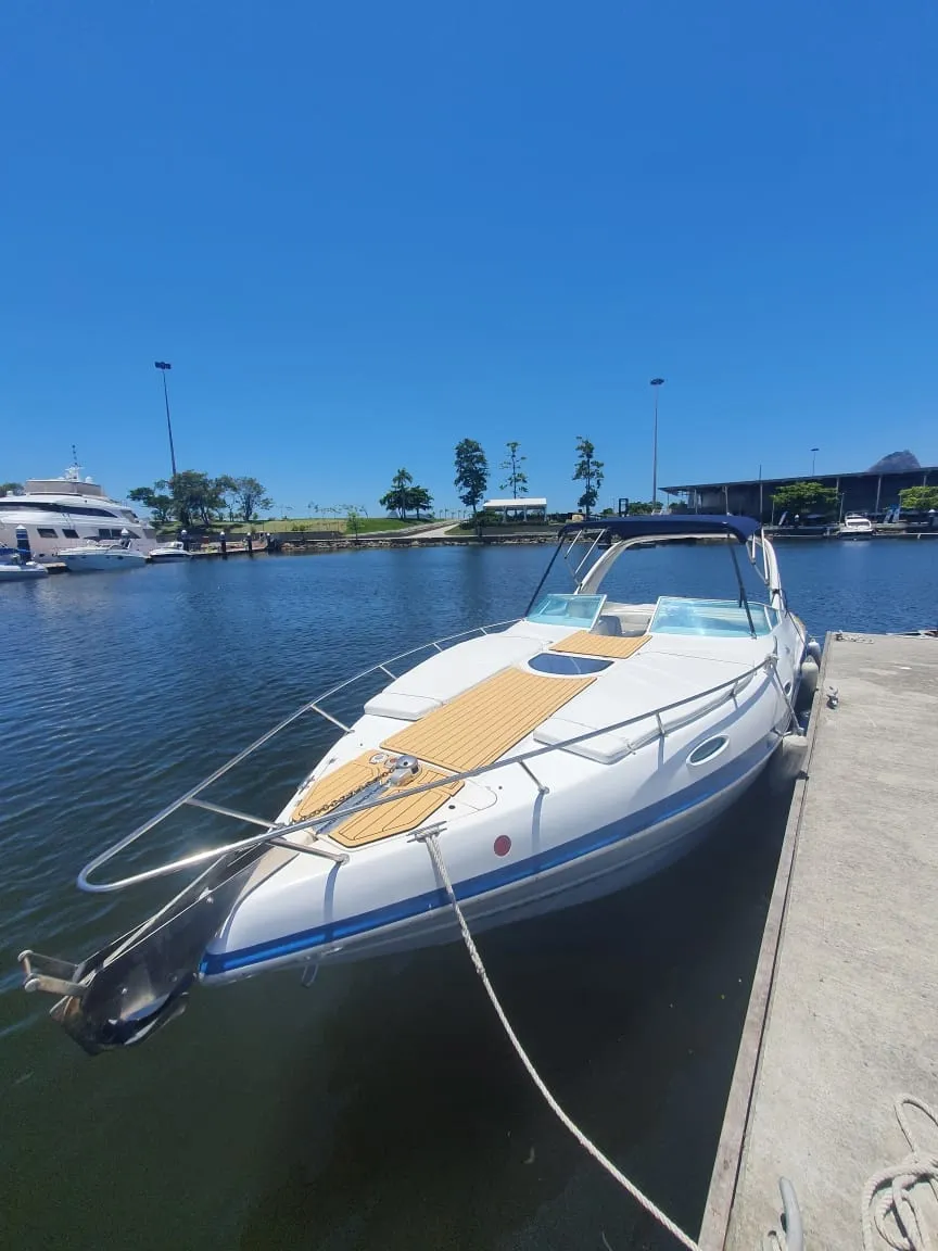 8.99m Rio de Janeiro Real 29.5 Hire