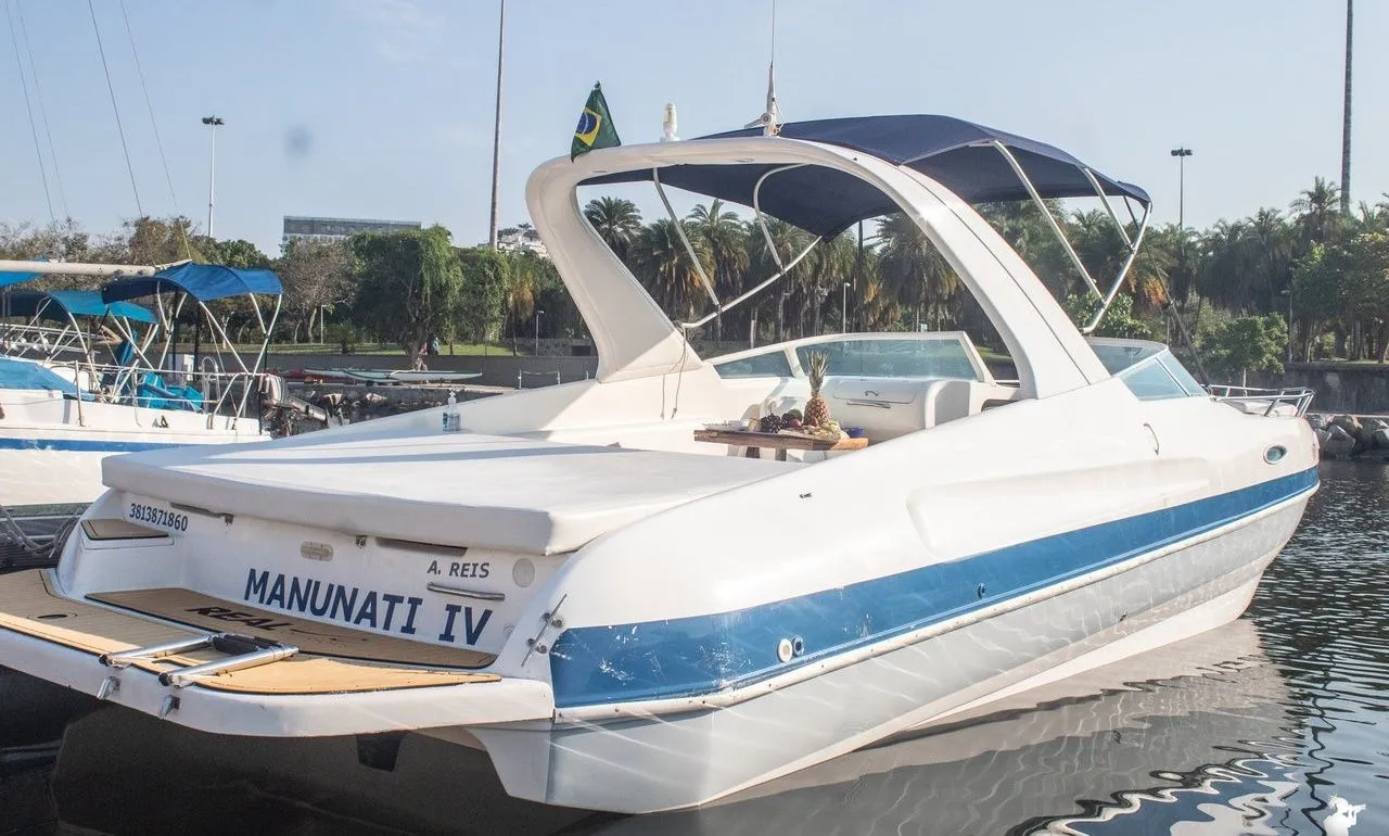 8.99m Rio de Janeiro Real 29.5 Hire