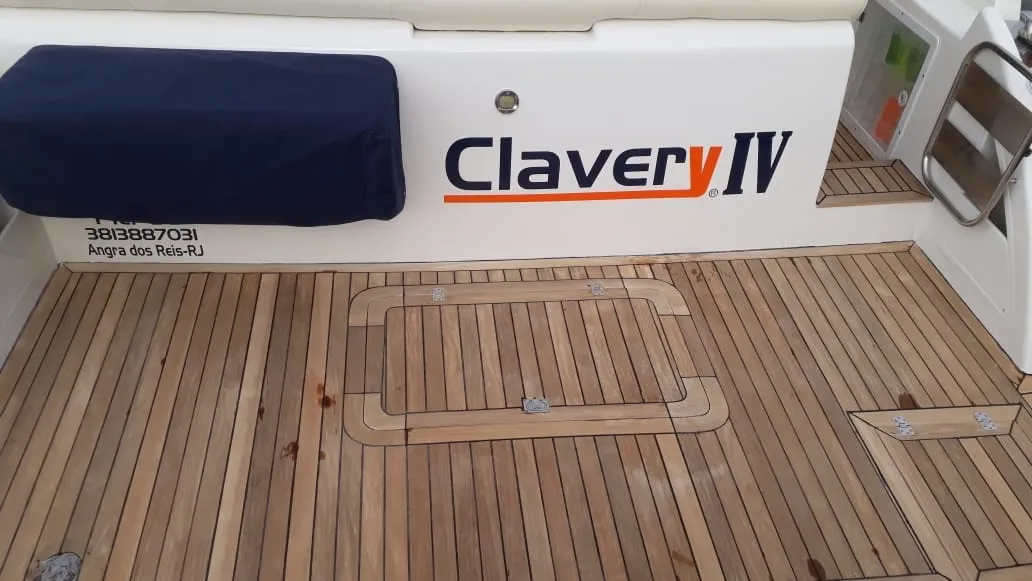 Clavery 4 Charter Boat