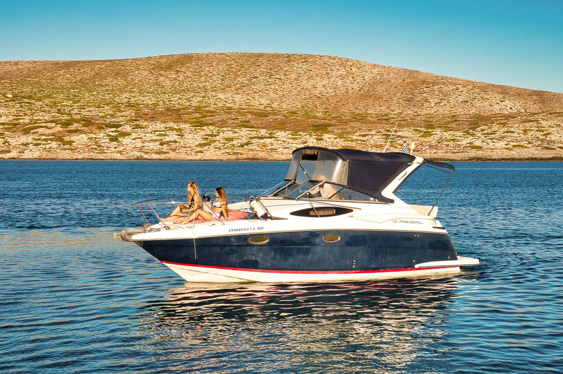 Sea Cruises Charter Boat