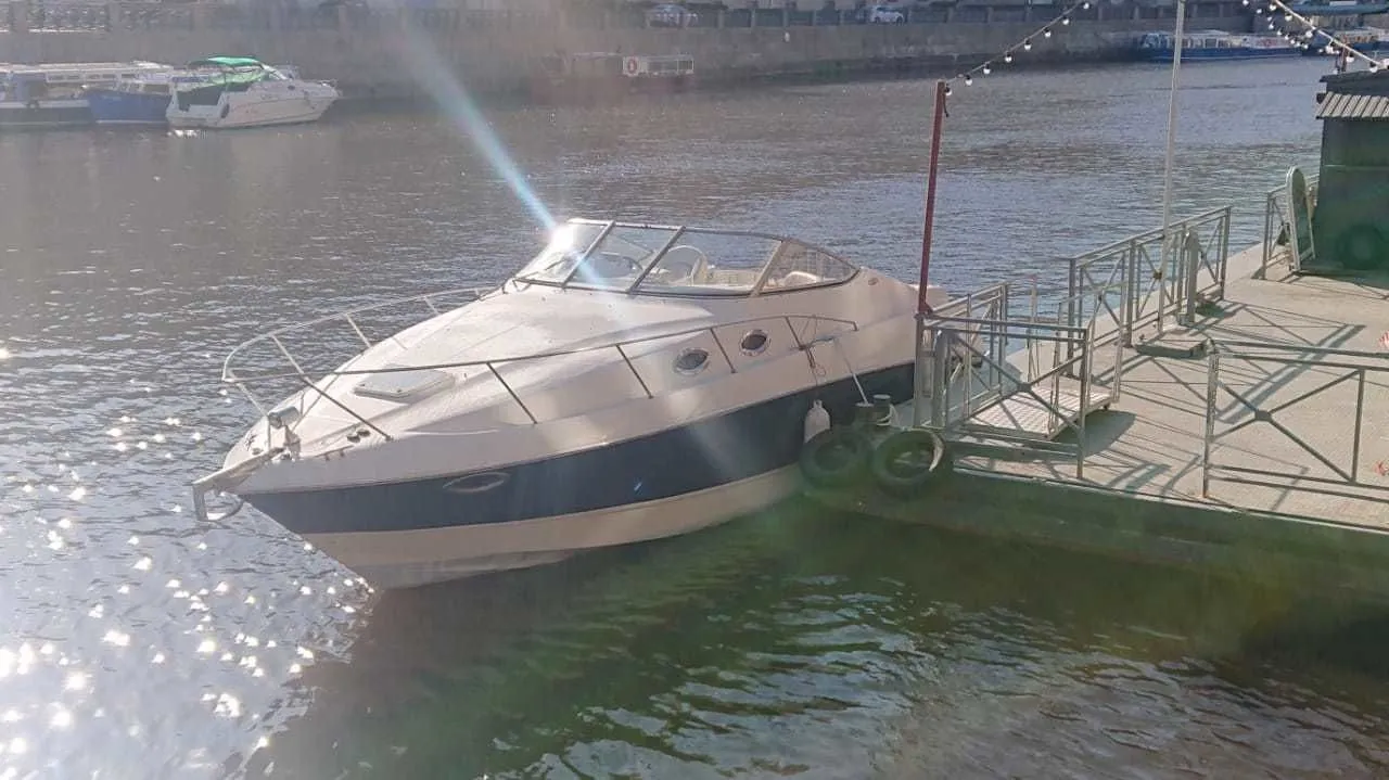 Charter a 8.83m Regal 2960 in Saint Petersburg