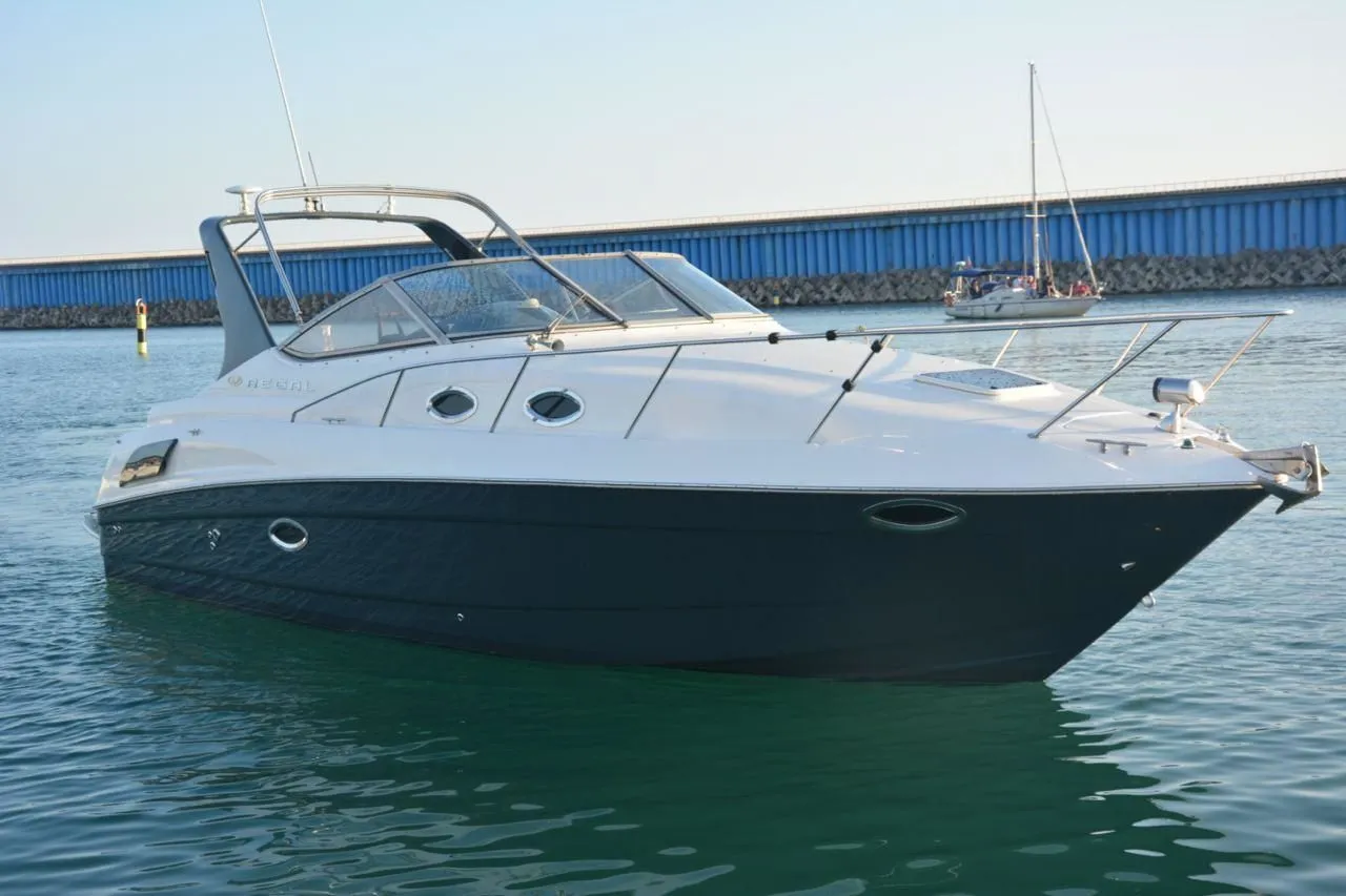 Sibir 7 Charter Boat