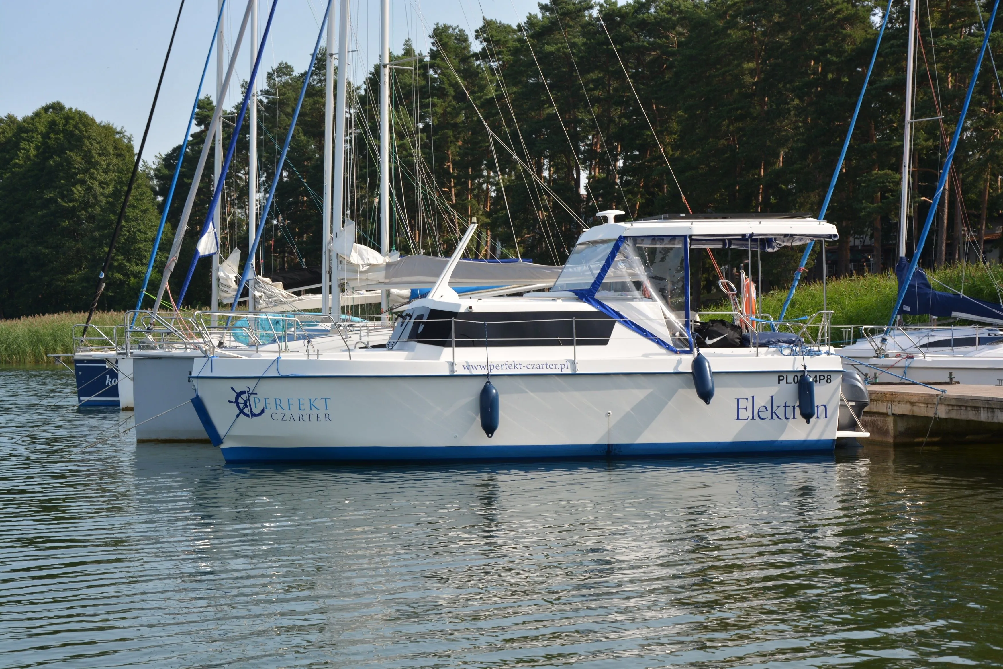 Elektron Charter Boat