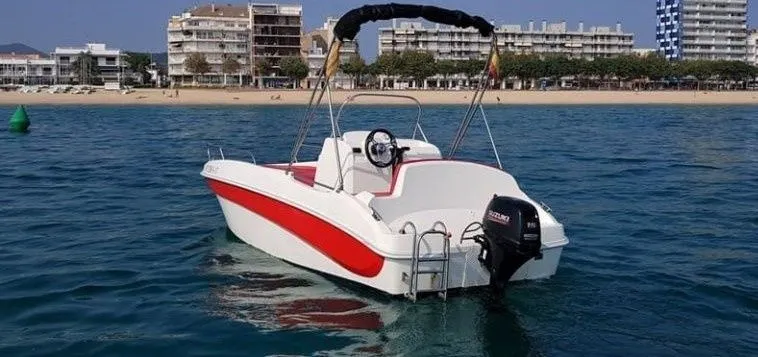 Rent a 4.5m Motor Boat Remus 450 in Palamos