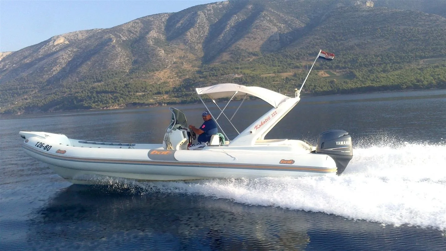 7.45m Bol Boat Hire