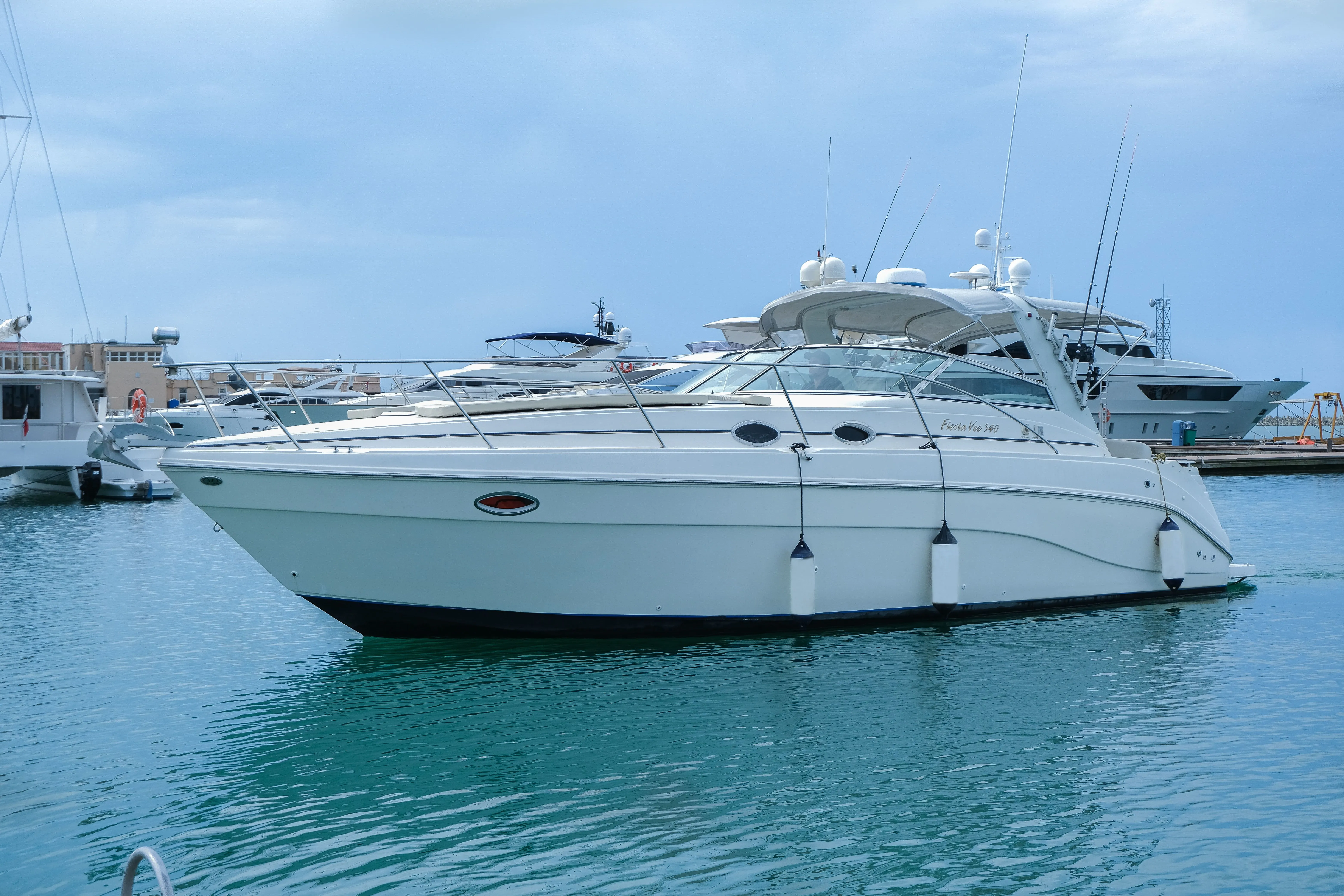 Boot - Charter a 11m Boat in Sochi