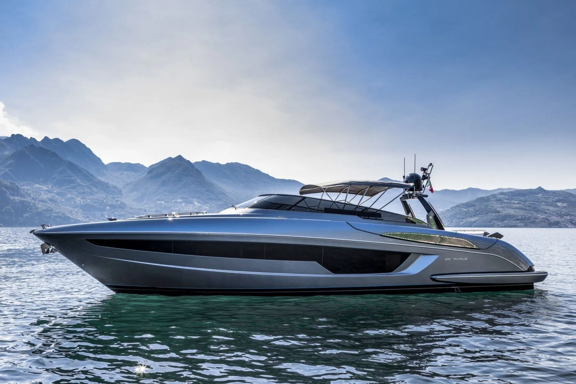 Rent a 17.27m Motor Yacht Riva 56 Rivale in Sorrento