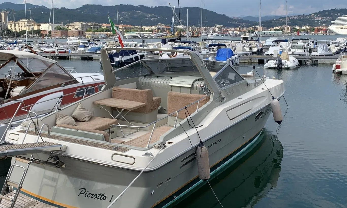 Rent a 11.58m Boat in La Spezia