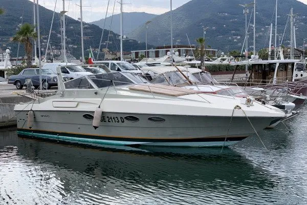 Rent a 11.58m Boat in La Spezia