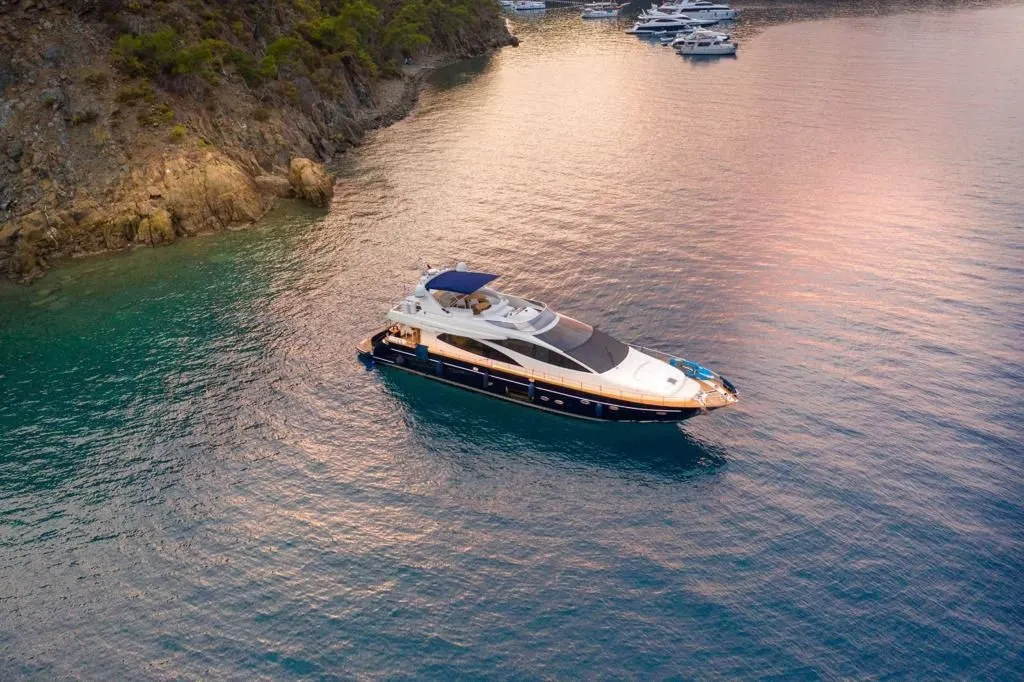 26m Göcek 4 Cabin Motor Yacht Hire