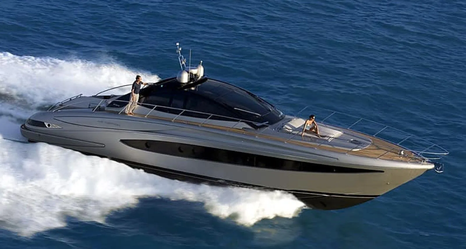 20m Marseille Motor Yacht Riva Vertigo 63 Hire