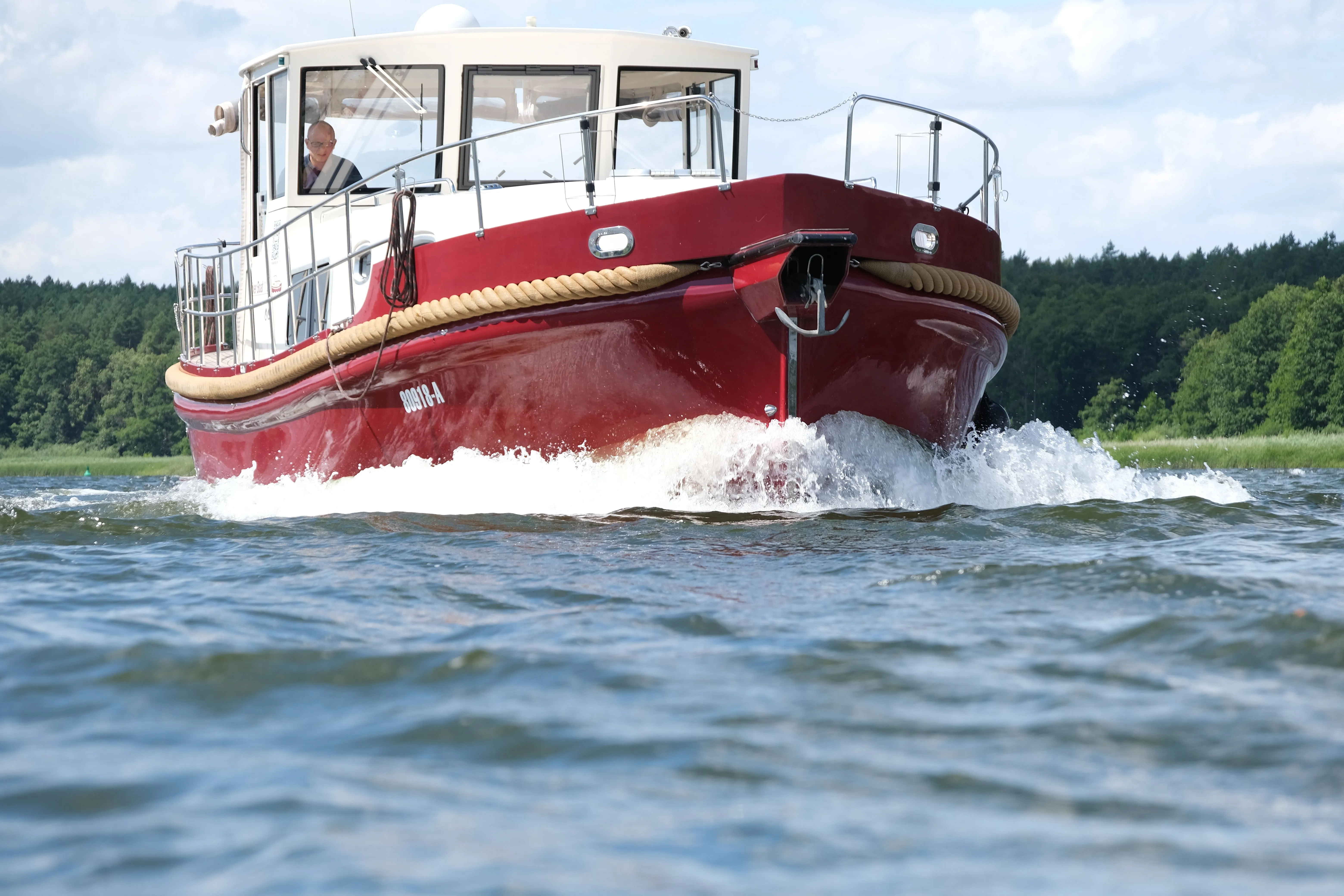 Explore Fürstenberg/Havel on a 11.6m Rental Motor Yacht River Boat 1122