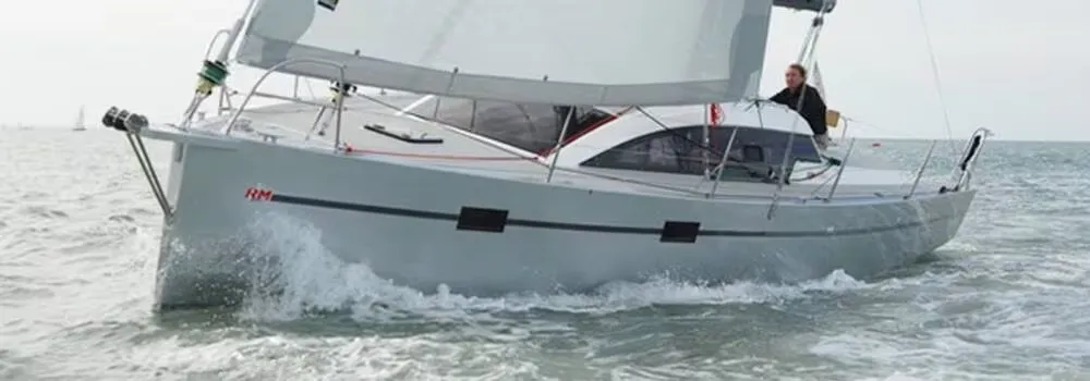 Charter a 10.47m Boat in Brest