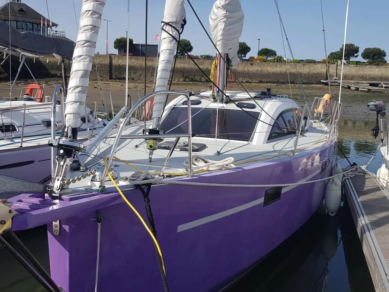 Charter a 10.6m Sailing Yacht RM 1060 in Larmor-Plage