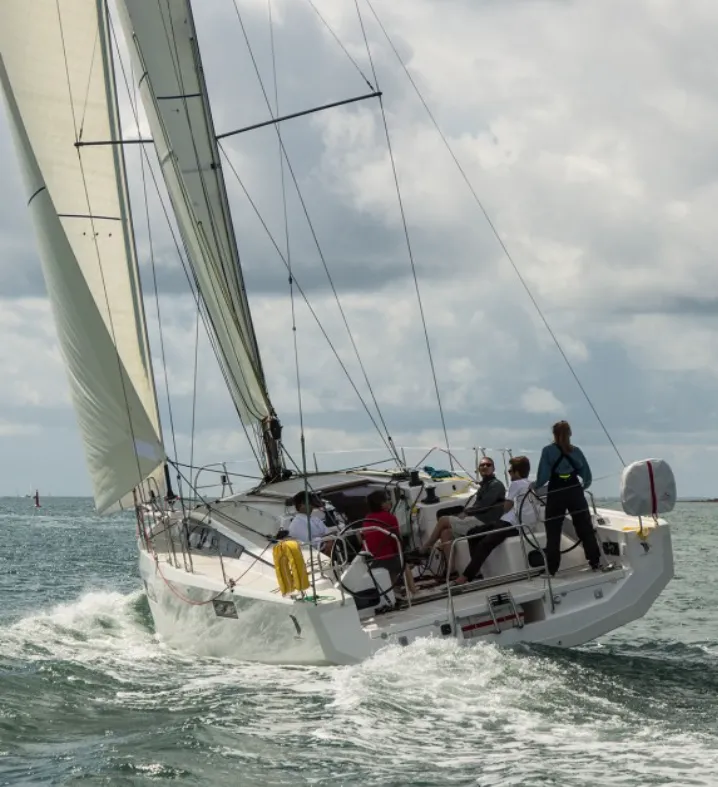 Clin d'Oeil Charter Boat