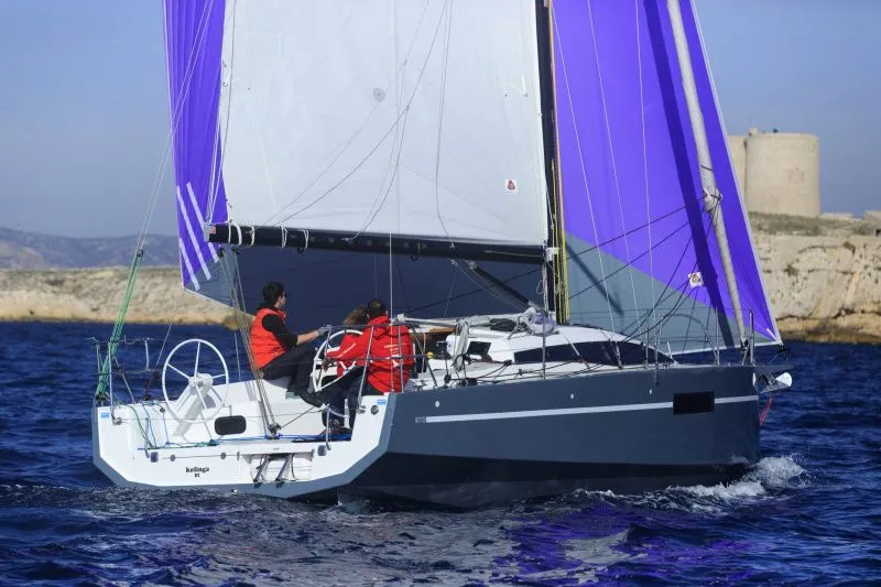 Explore Arzon on a 9.7m 2 Cabin Sailing Yacht Rental
