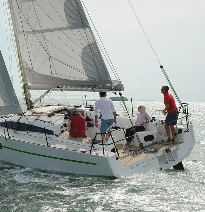 Чартер Spoutnik - 5