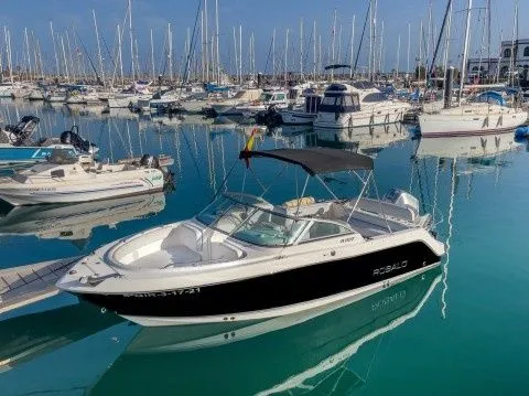 Explore Castillo del Aguila on a 6.5m Robalo R227 Motor Boat Rental