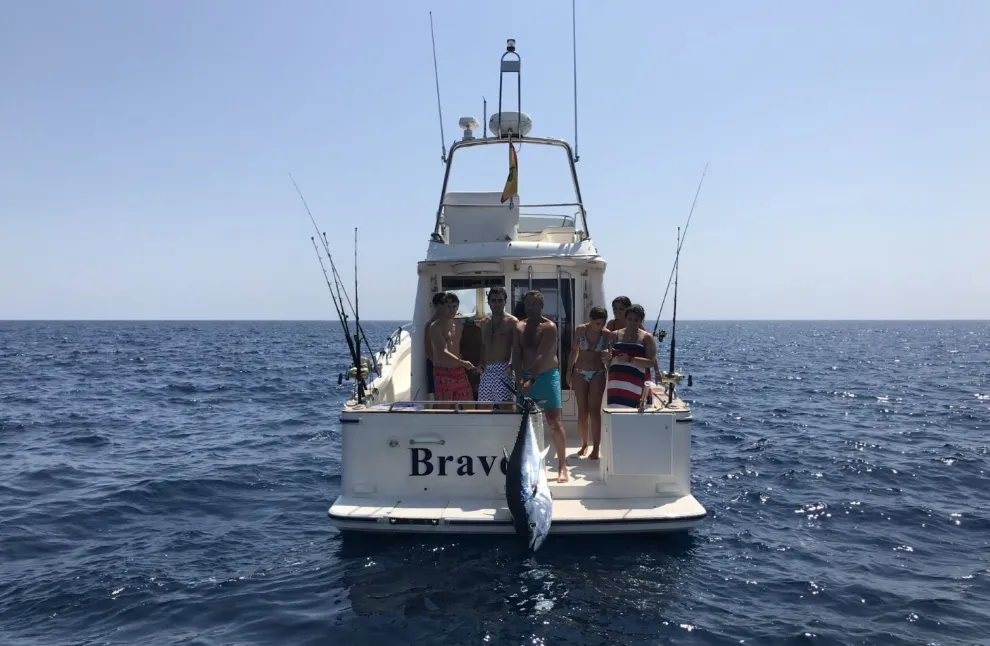 Bravo Charterboot - 4