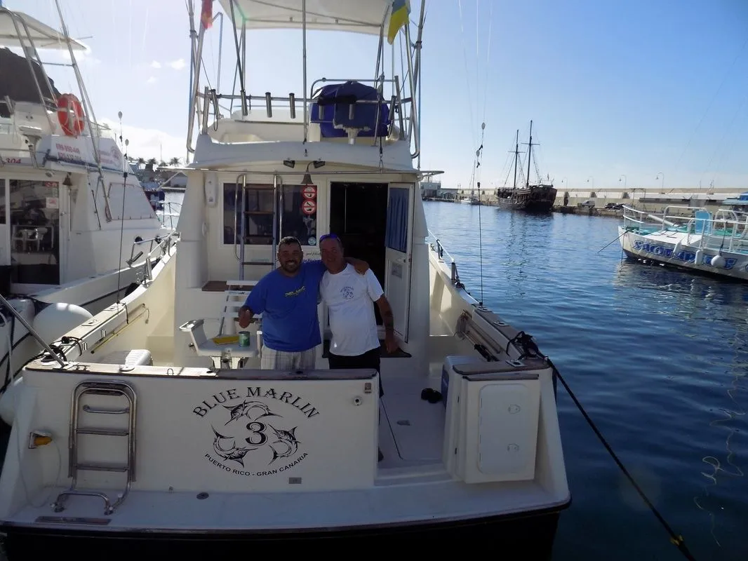 Explore Las Palmas de Gran Canaria on a 12.6m Rental Motor Yacht Rodman 1250