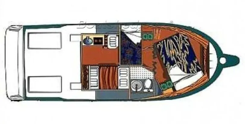Rent a 11m Motor Yacht in Cascais