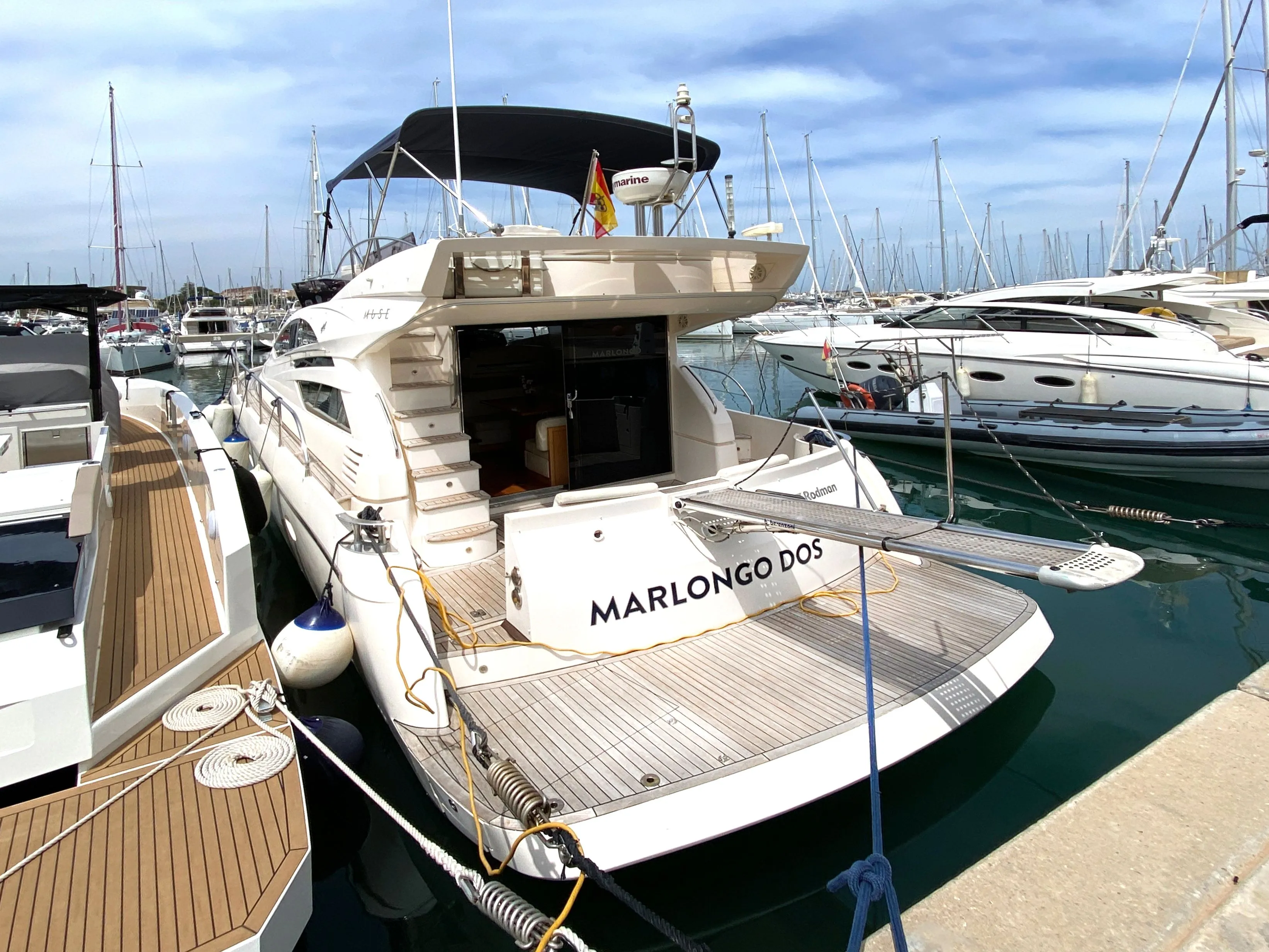 Rent a 13.6m Rodman Muse 44 Motor Yacht in Denia