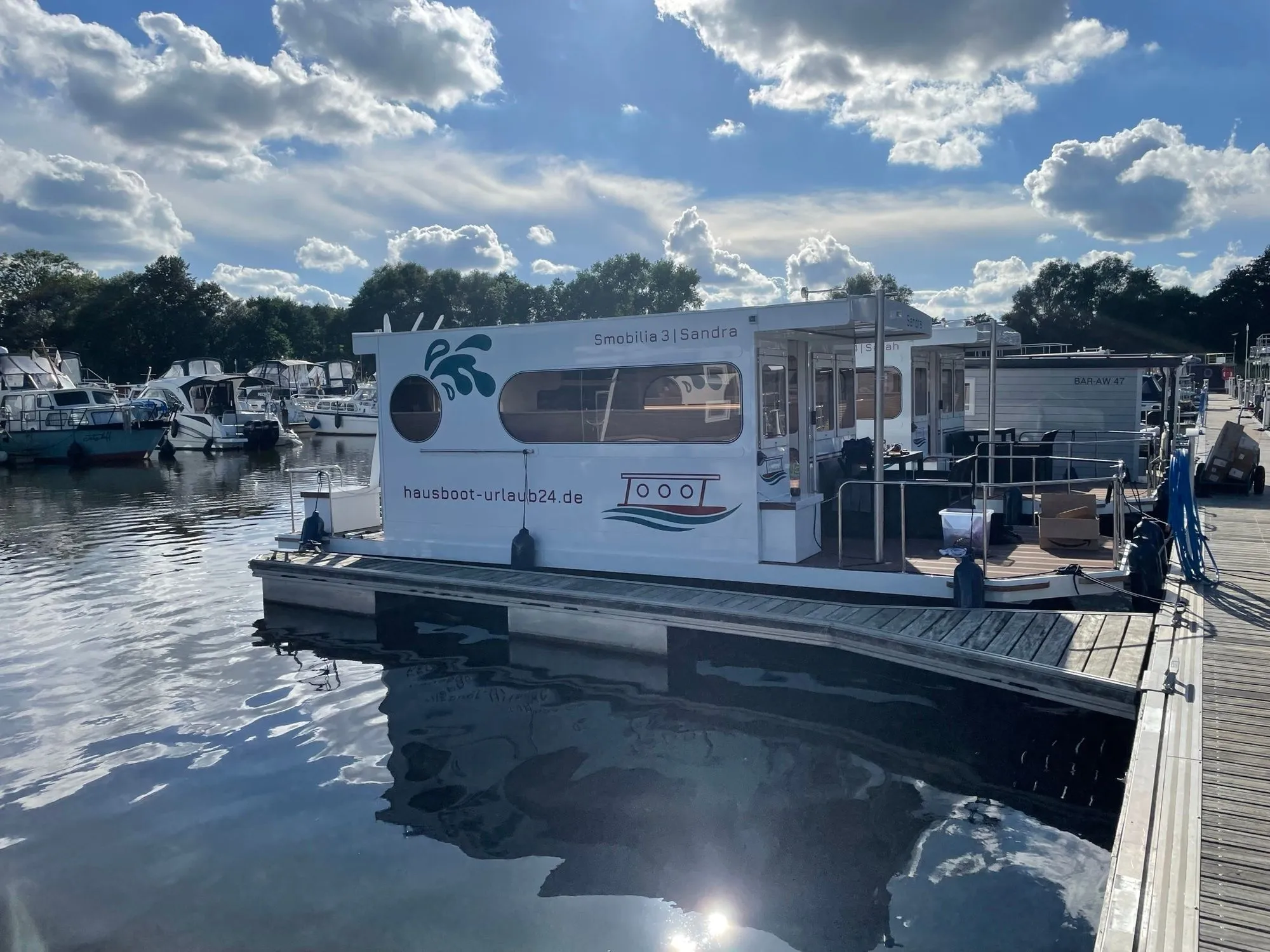 Explore Malchow on a 8.5m Rental Boat