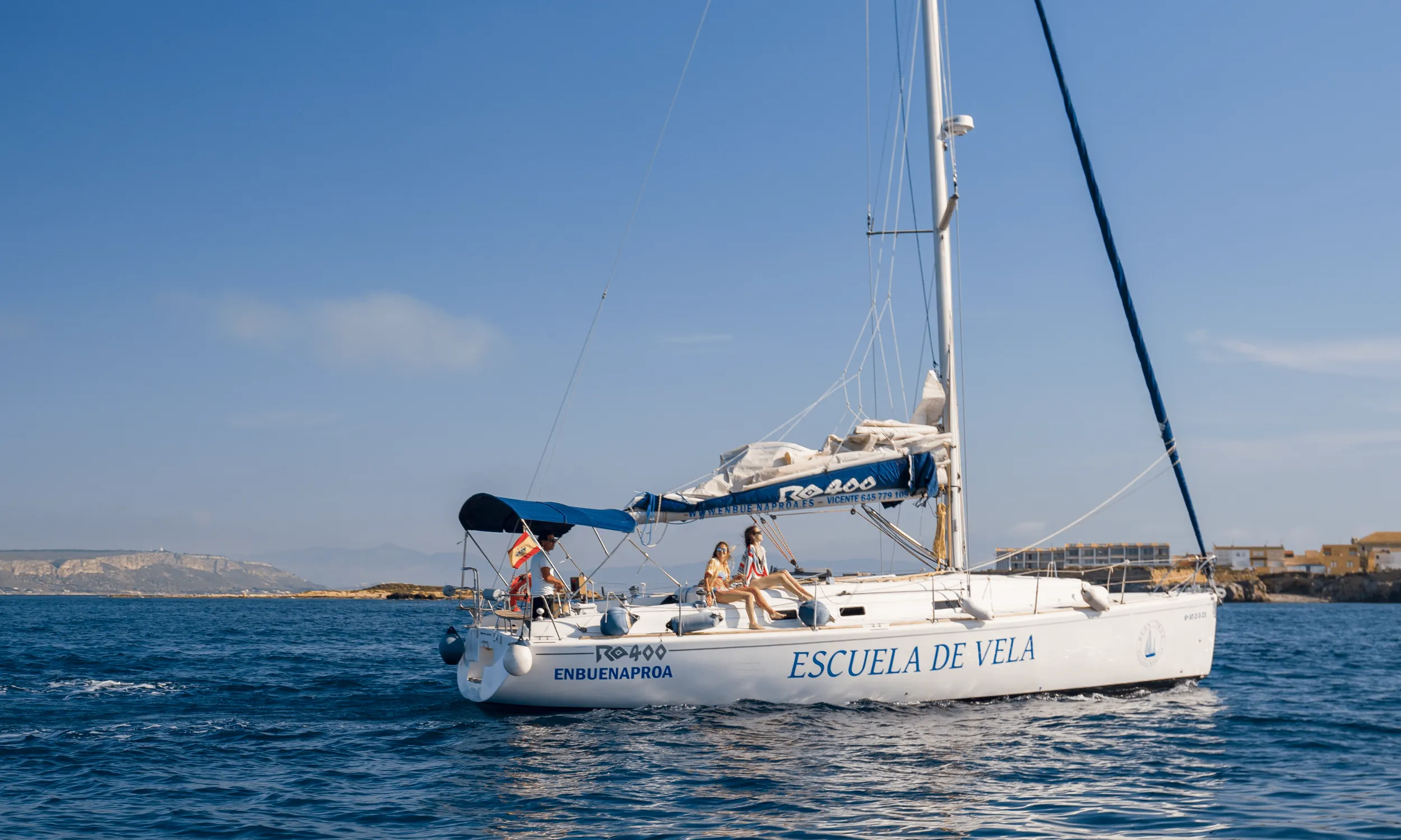 Rent a 11.75m Ronautica 400 Sailing Yacht in Santa Pola