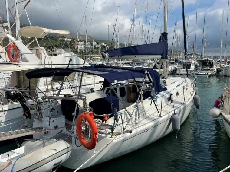 Tireless Kiralık Teknesi - 3