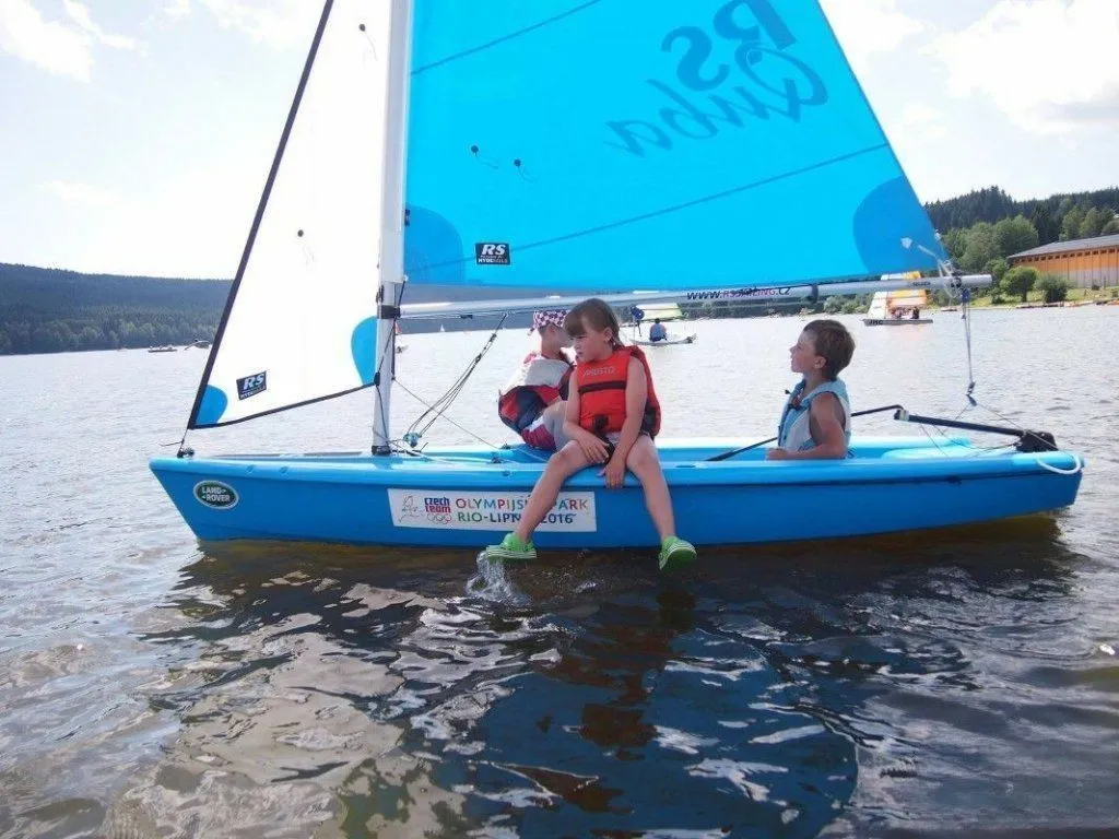 Charter a 3.53m Boat in Lipno nad Vltavou