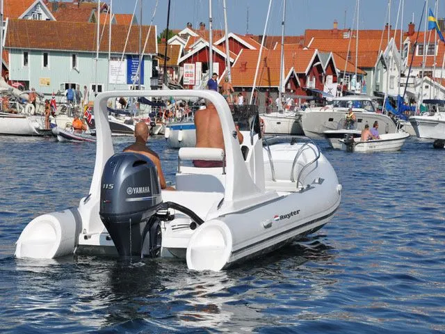 Just Ruyter Charter Boat