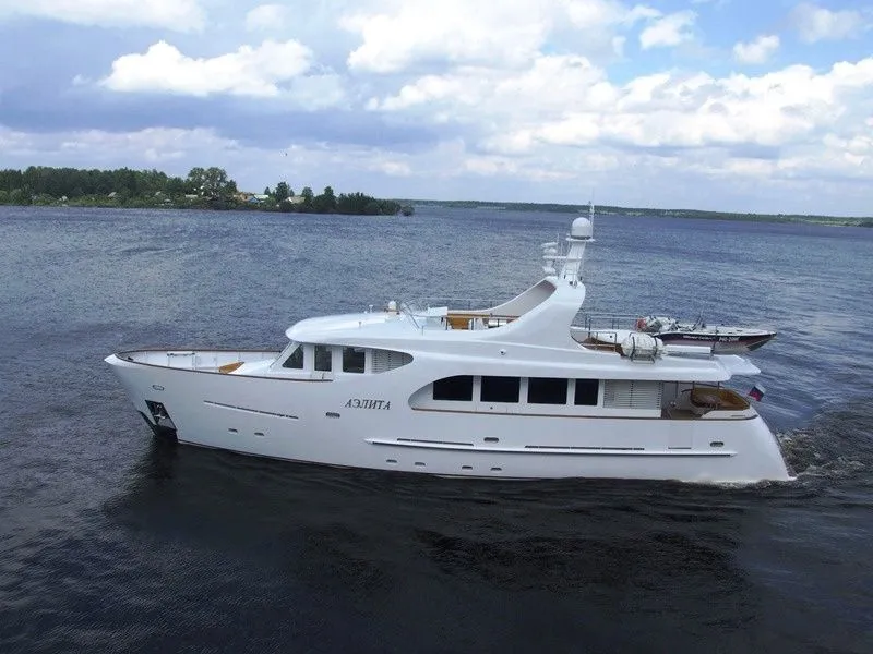 Aelita Charter Boat