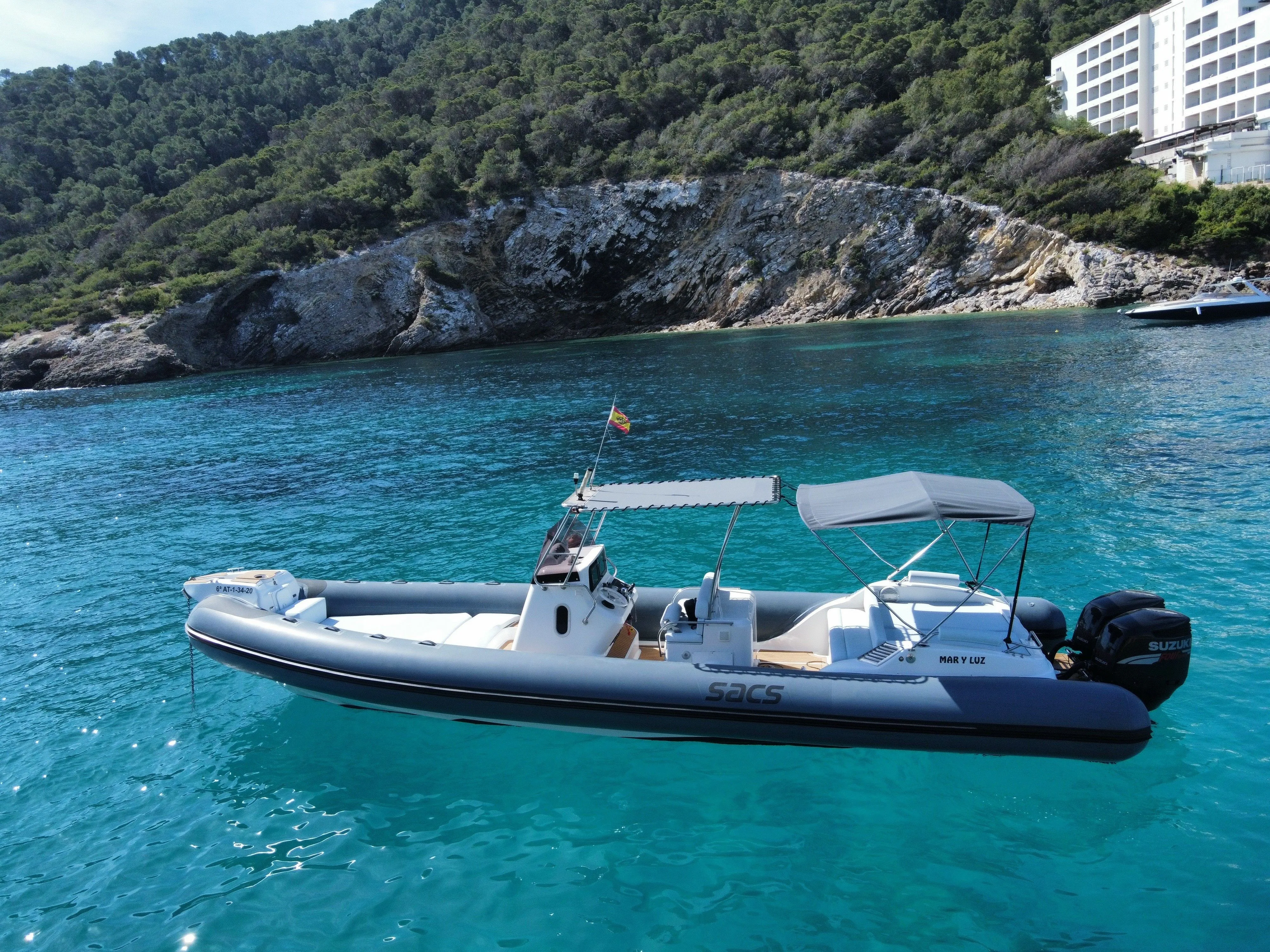 Rent a 10m SACS 33 Motor Boat in Santa Eularia des Riu