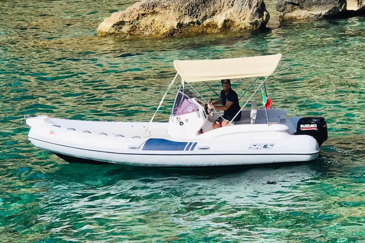 Rent a 6m Boat in Monte Argentario