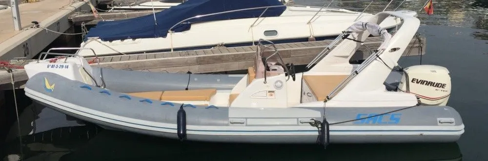 Explore Santa Pola on a 6.9m Rental Boat